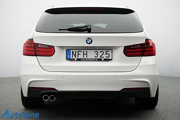 BMW 328i 15 of 30