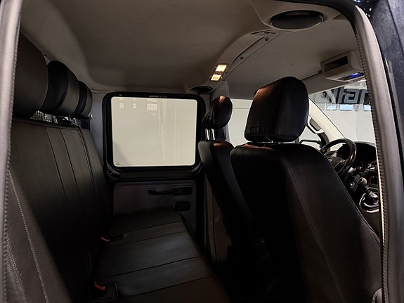 Volkswagen Transporter 24 of 30