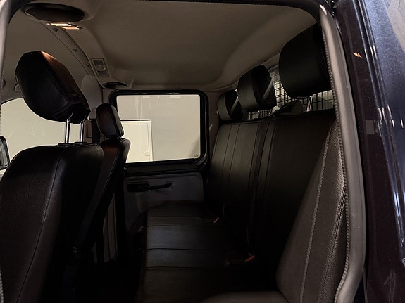 Volkswagen Transporter 14 of 30