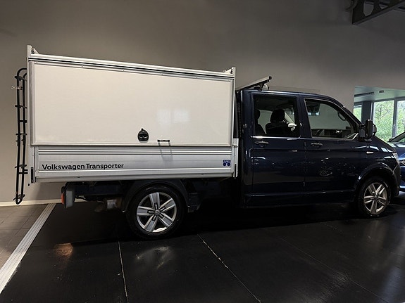 Volkswagen Transporter 8 of 30