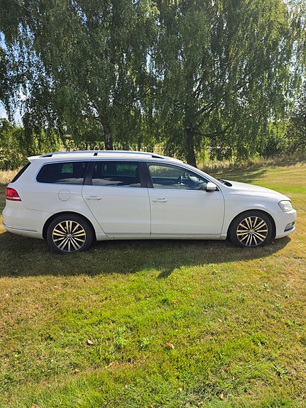 Volkswagen Passat 5 of 6