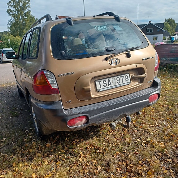 Hyundai Santa Fe 6 of 13