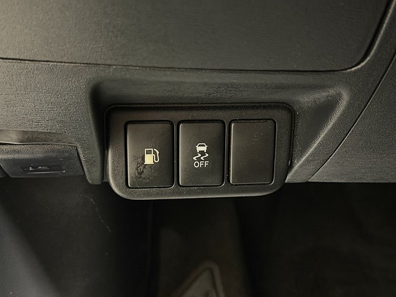 Toyota Avensis 17 of 21