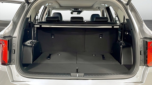 Kia Sorento 10 of 13