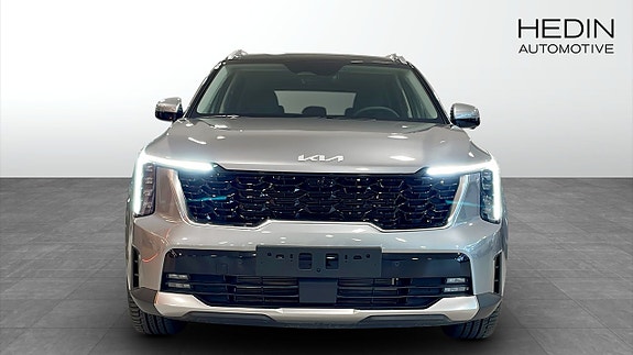 Kia Sorento 8 of 13