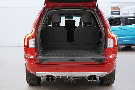 Volvo XC90 11 of 26