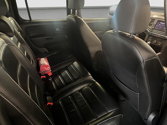 Volkswagen Amarok 17 of 26