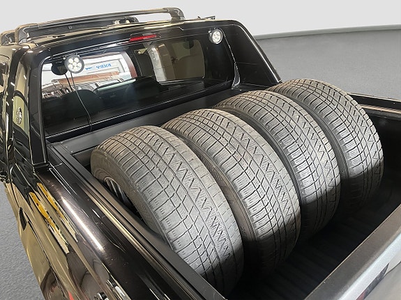 Volkswagen Amarok 20 of 26