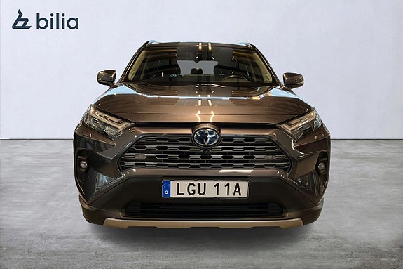 Toyota RAV4 6 of 21
