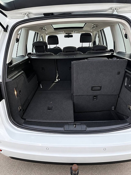 Volkswagen Sharan 7 of 10