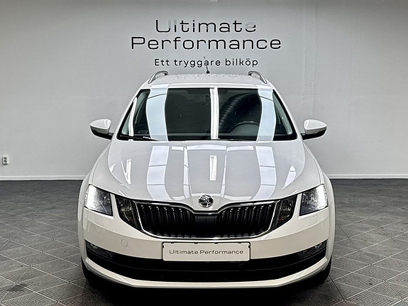 Skoda Octavia 5 of 16