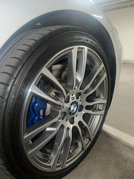 BMW 340i 5 of 10