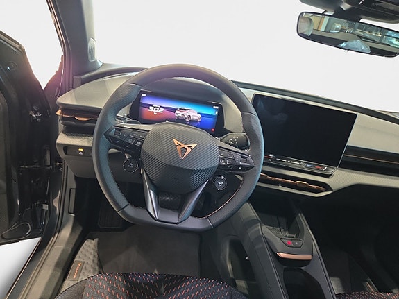 Cupra Raval 12 of 13