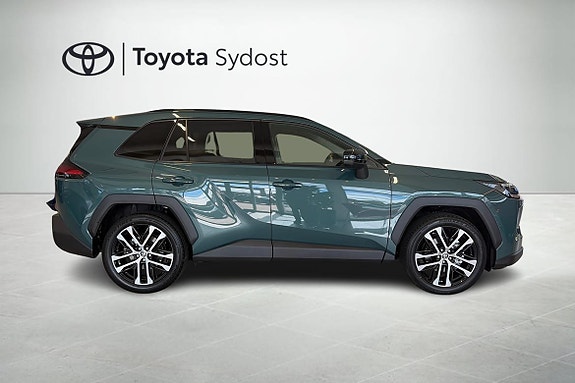 Toyota RAV4 11 of 12