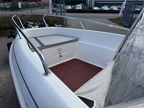 MV MARIN 4600 MED SUZUKI 40 HK - 2007 8 of 11
