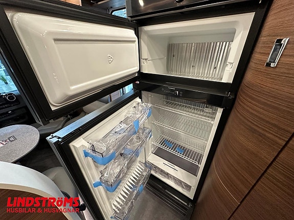 Carthago c-line I 4.9 LE L (MB) 170 hk Automat Långbäddar 17 of 27