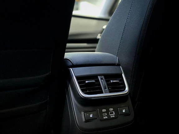 Subaru Outback 10 of 15