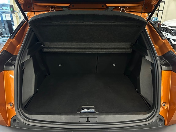 Peugeot 2008 11 of 30
