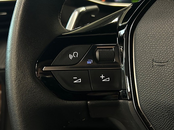 Peugeot 2008 25 of 30