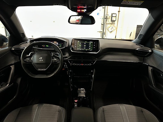 Peugeot 2008 14 of 30
