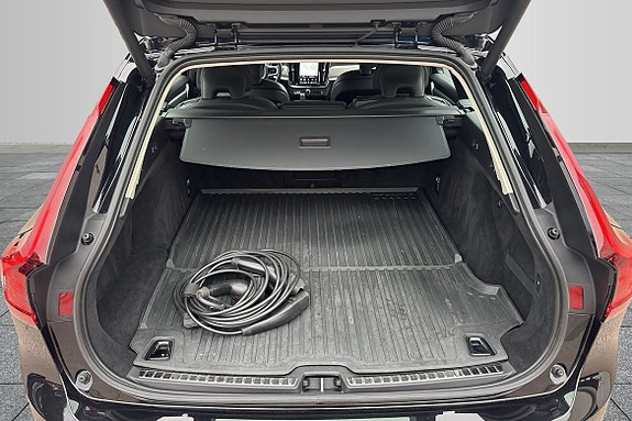 Volvo V90 9 of 18