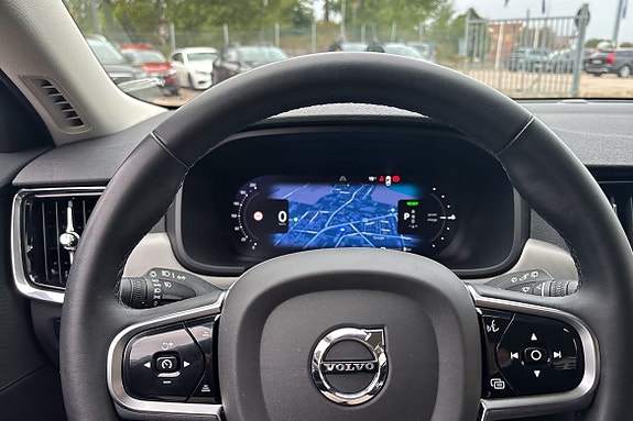 Volvo V90 16 of 18