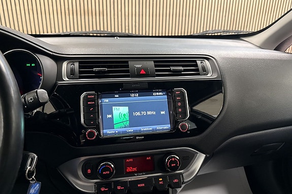 Kia Rio 13 of 19
