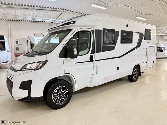 Adria Compact Select DL 5 of 17