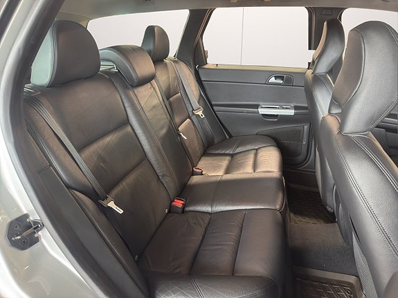 Volvo V50 11 of 23