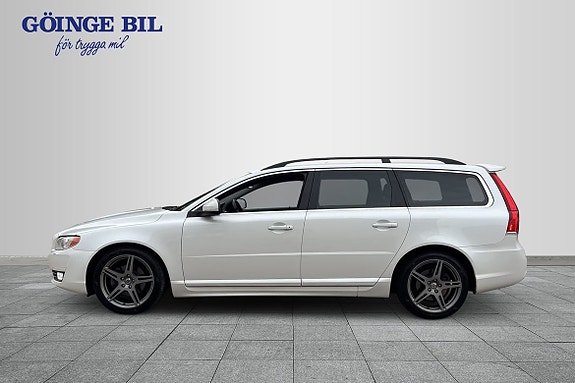 Volvo V70 5 of 15