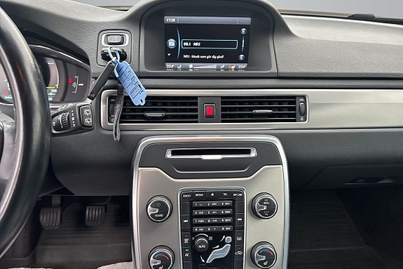 Volvo V70 13 of 15