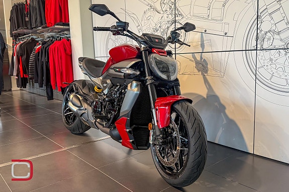 Ducati XDiavel V4 *Demoutförsäljning!* 2 of 5
