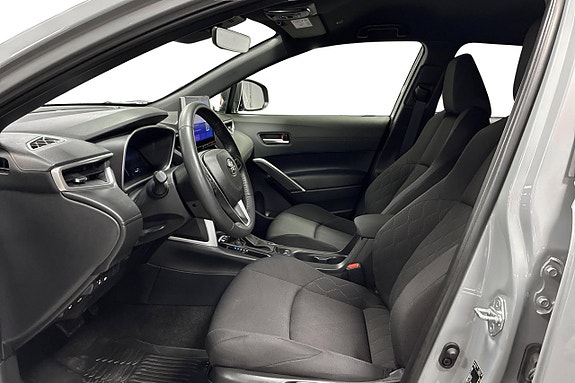 Toyota Corolla Cross 13 of 26