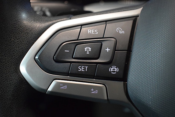 Volkswagen Golf I 19 of 24