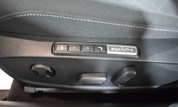 Volkswagen Golf I 20 of 24