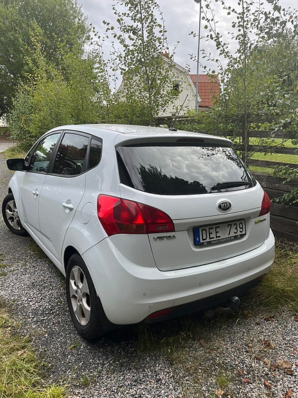Kia Venga 3 of 5