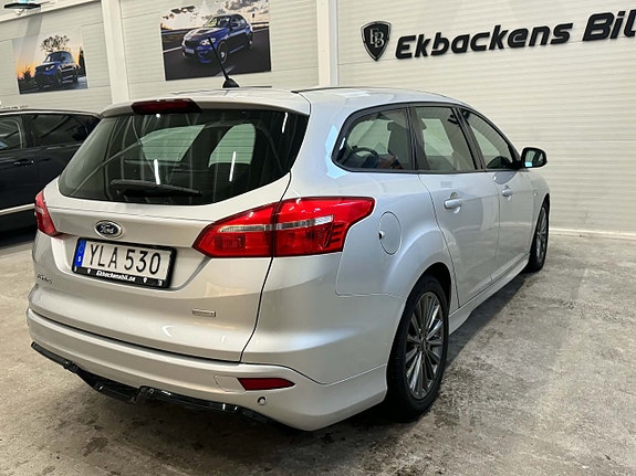Ford Focus 4 of 18