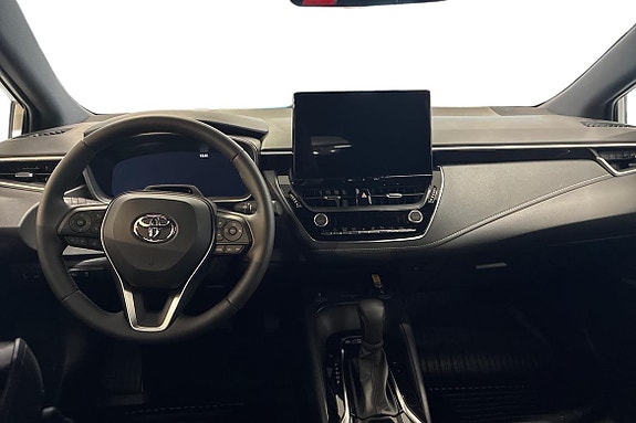 Toyota Corolla 9 of 14