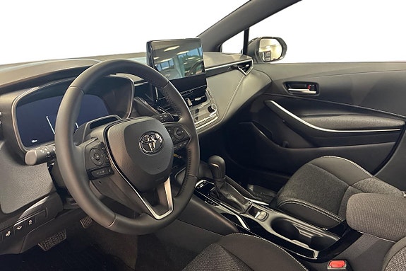 Toyota Corolla 11 of 14