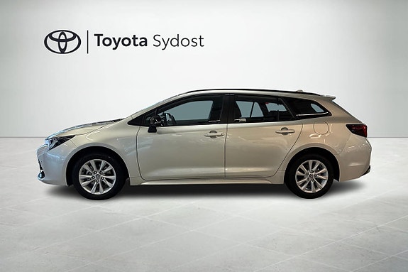 Toyota Corolla 4 of 14