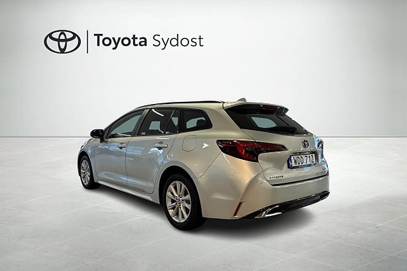 Toyota Corolla 13 of 14