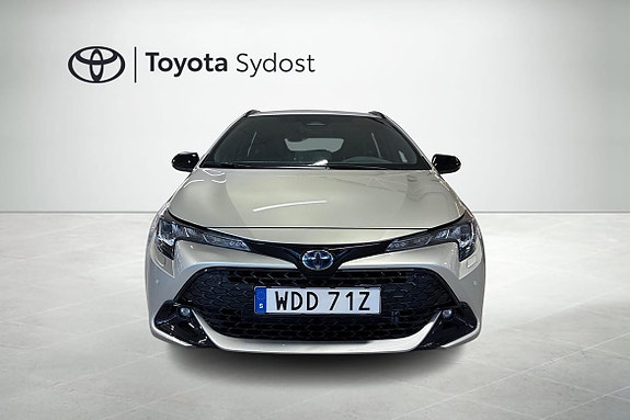 Toyota Corolla 6 of 14