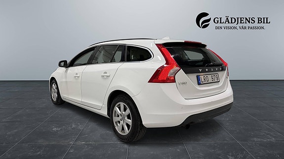 Volvo V60 5 of 24