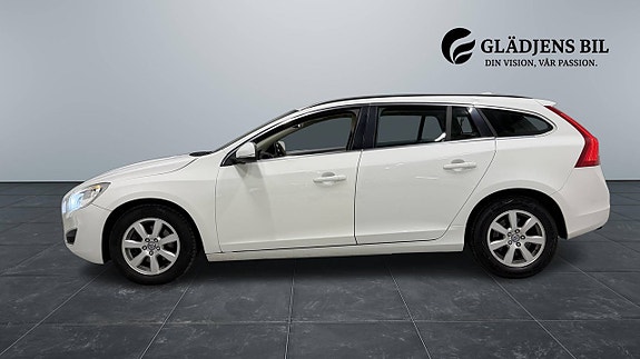 Volvo V60 4 of 24