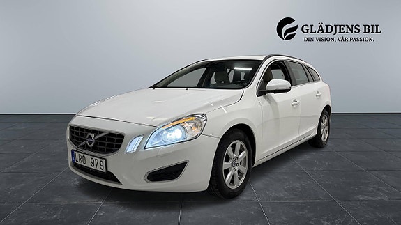 Volvo V60 3 of 24