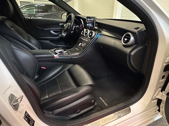 Mercedes-Benz C220 d 10 of 21