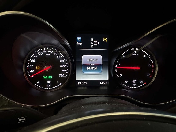 Mercedes-Benz C220 d 12 of 21