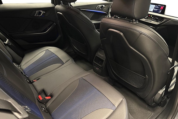 BMW 118i 12 of 13