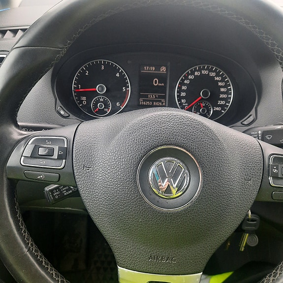 Volkswagen Sharan 12 of 12