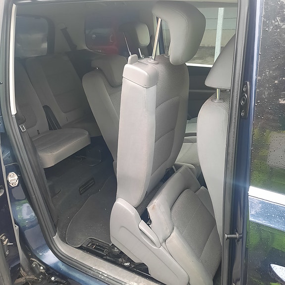Volkswagen Sharan 4 of 12
